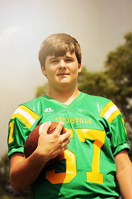 意甲半场：贝里沙造险斯图利奇失良机，克雷莫纳暂0-0莱切